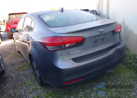 2018 Kia Forte S из США, поврежденный, VIN 3KPFL4A77JE249683